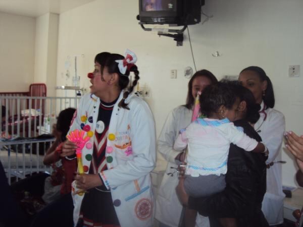 La guardería nocturna funciona en el barrio Interlaken-Imagen de ilustración