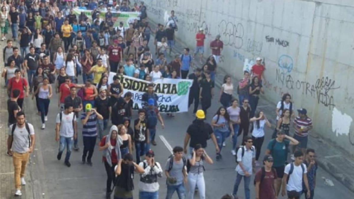 Estudiante marcha
