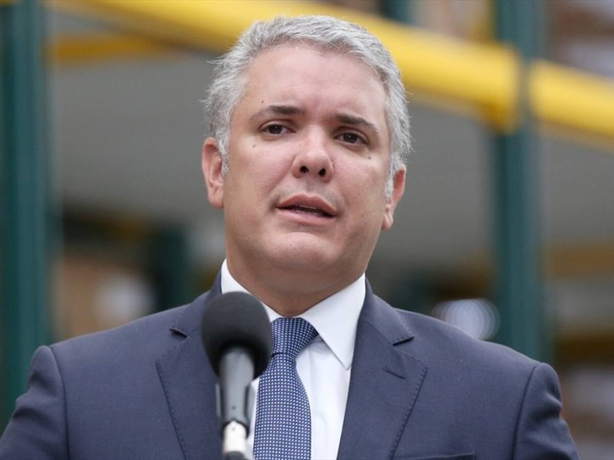 Duque descarta "golpe a las pensiones" y recorte de salario para jóvenes