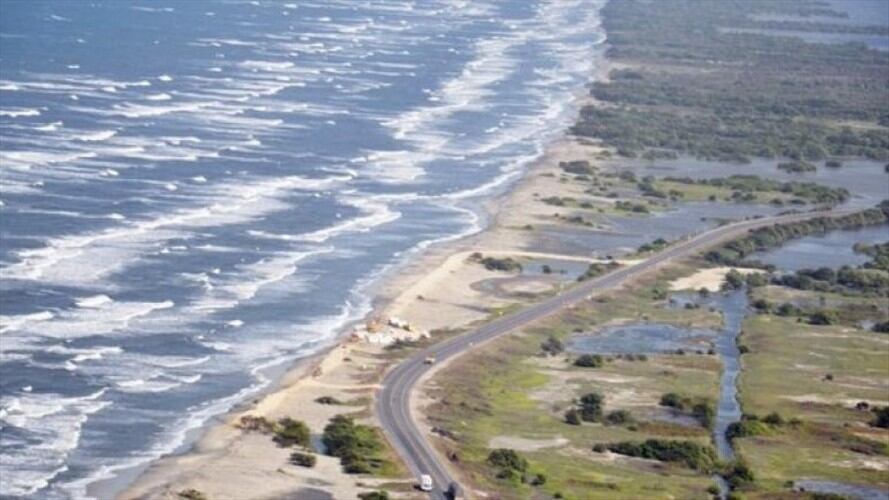 “La Anla escogió la alternativa que dispone la ampliación del trazado pero con viaductos y eso genera dificultades financieras. Pero el costo de no hacerlo es mayor”, explicó Luis Gilberto Murillo. Foto: Ministerio de Ambiente