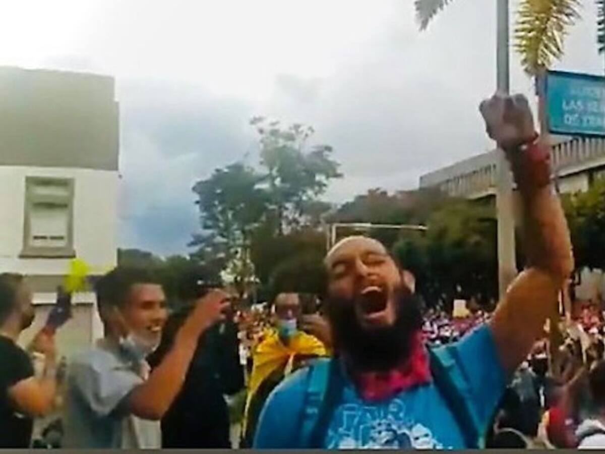 Presidente Duque pide dar con responsables de ataque a Lucas Villa