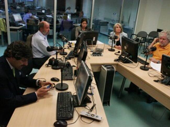 HORA 20. Estados Unidos necesita un chivo expiatorio y se llama Assange: Juan Gabriel Uribe