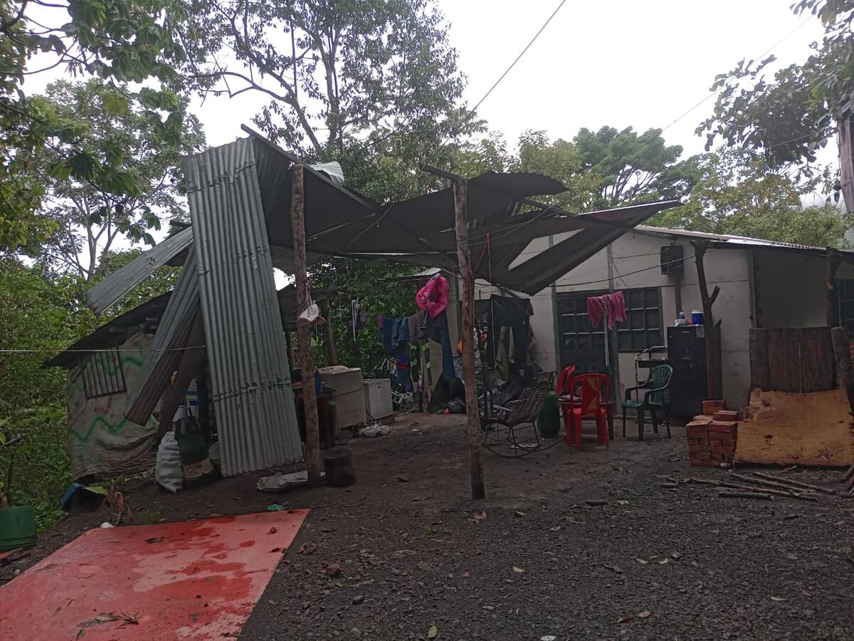 Más de 40 viviendas afectadas en Muzo tras fuerte tormenta