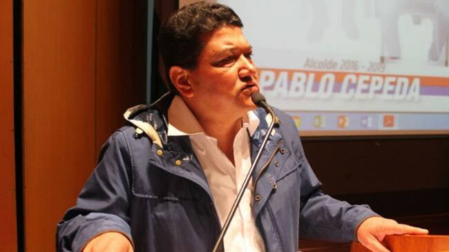 Ante la Registraduría fueron radicadas en total 11.964 firmas para revocar el mandato del alcalde de Tunja, Pablo Emilio Cepeda. Foto: @pcepedaalcalde en Twitter