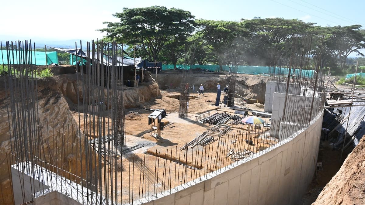 Avanzan las obras de cimentación del primer edificio del Hospital de Cuarto Nivel
