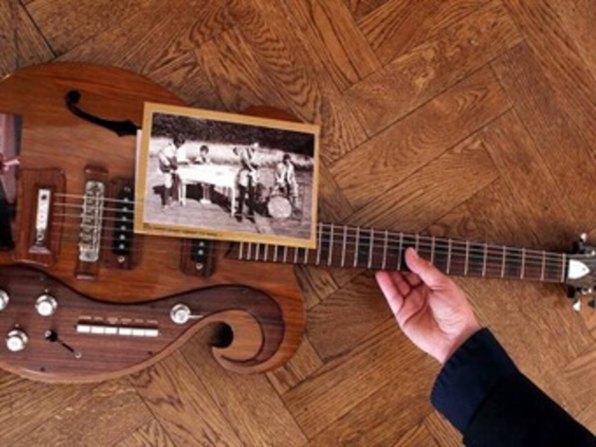 Objetos de iconos de la música salen a subasta el próximo sábado en Nueva York