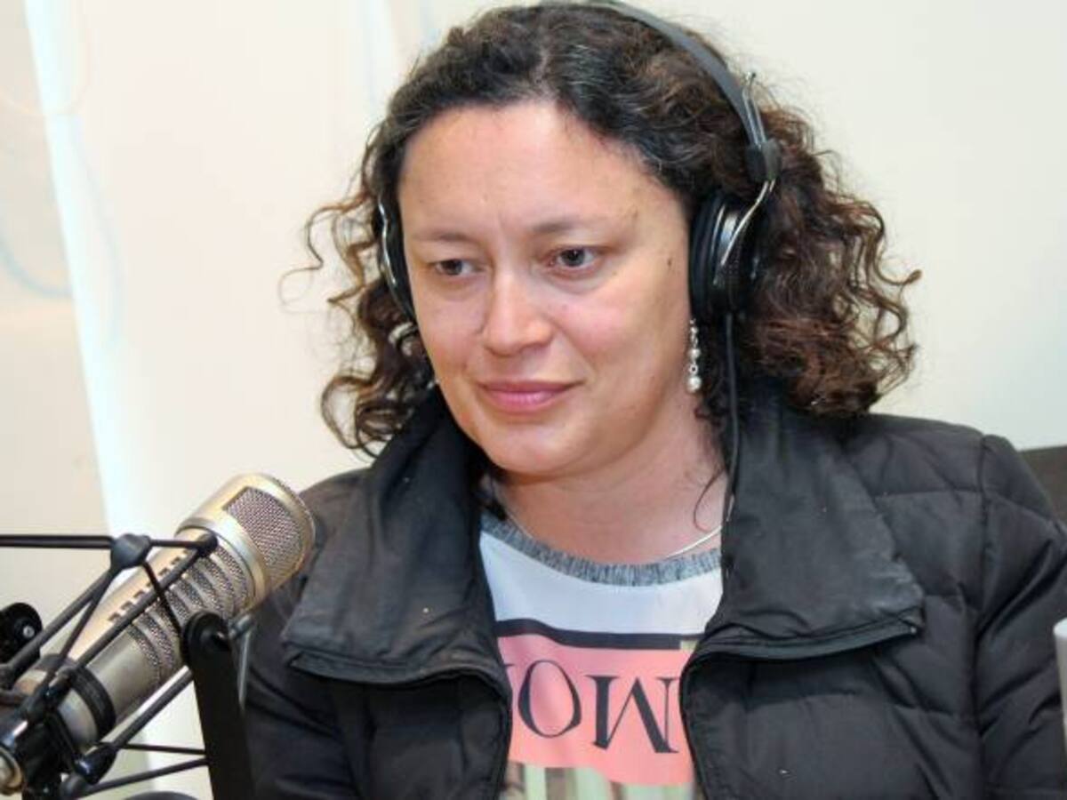 Hay que volver de nuevo al uso del vidrio: Angélica Lozano