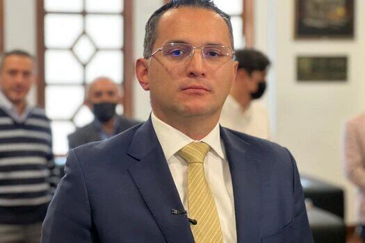 Julián Mauricio Ruiz responde a cuestionamientos sobre su nombramiento