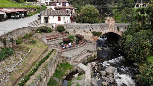 Foto: Monguí , el Puente de Calicanto