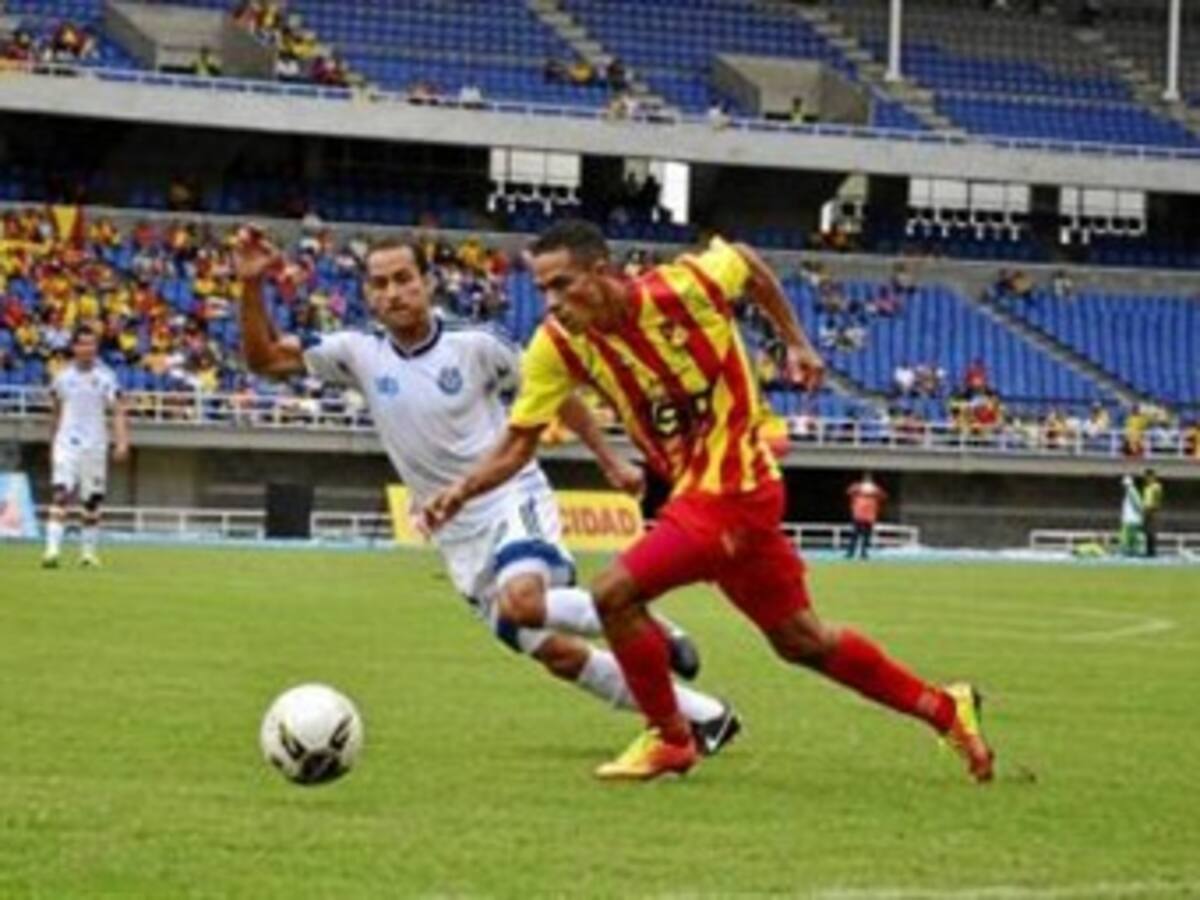 Valledupar defiende el líderato del ascenso en Tuluá, Expreso Rojo recibe al Pereira