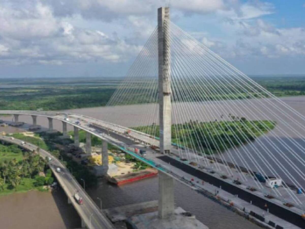 Muere joven al caer del puente Pumarejo