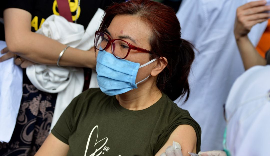 Vacunación contra el COVID-19