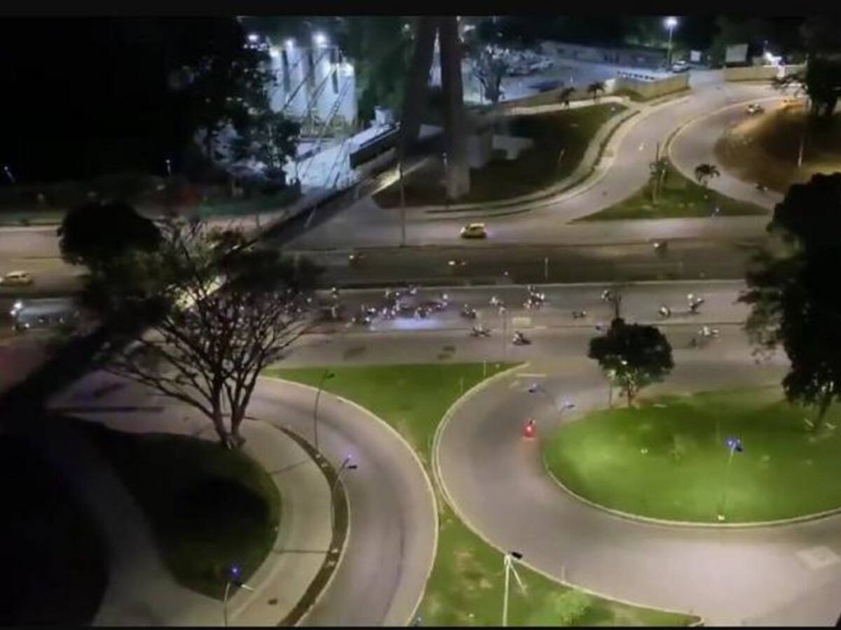 VIDEO: Motociclistas generaron desorden en Bucaramanga