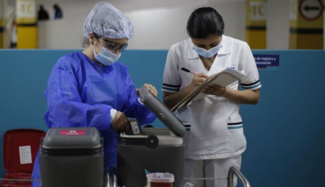 13 fallecidos y 1496 contagios de COVID