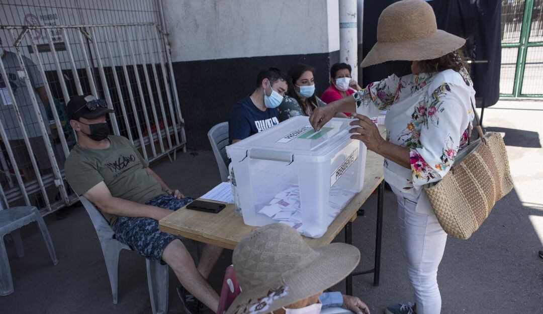 Puestos de votación en Santiago 