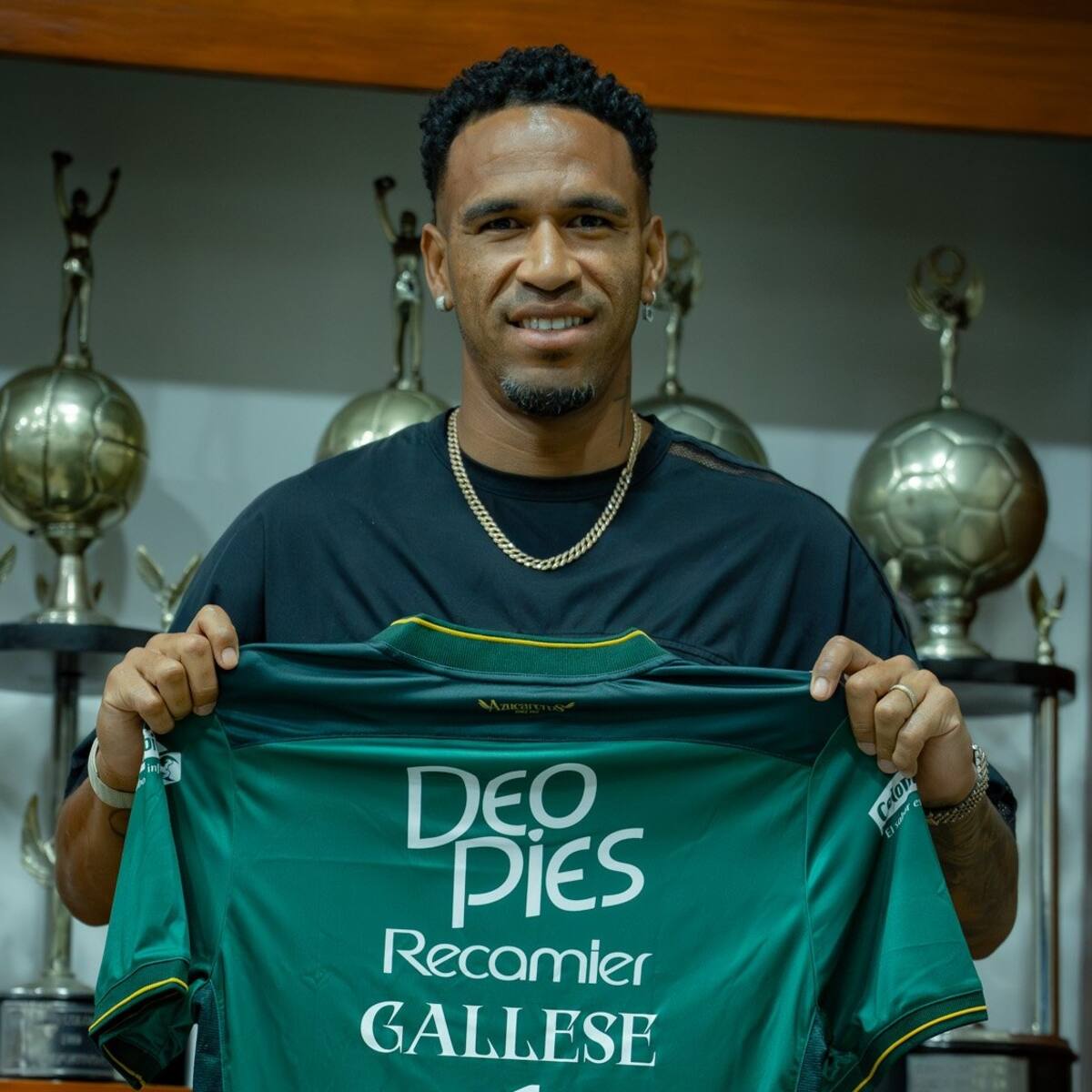 Cali anunció a Gallese y Reynoso, fichajes internacionales para pelear por el título de liga 2026