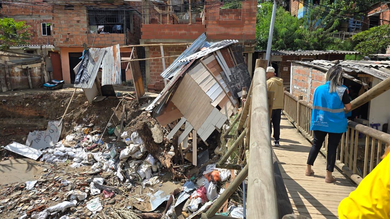 Damnificados por ola invernal en Altavista. Cortesia: Comunicando Belén