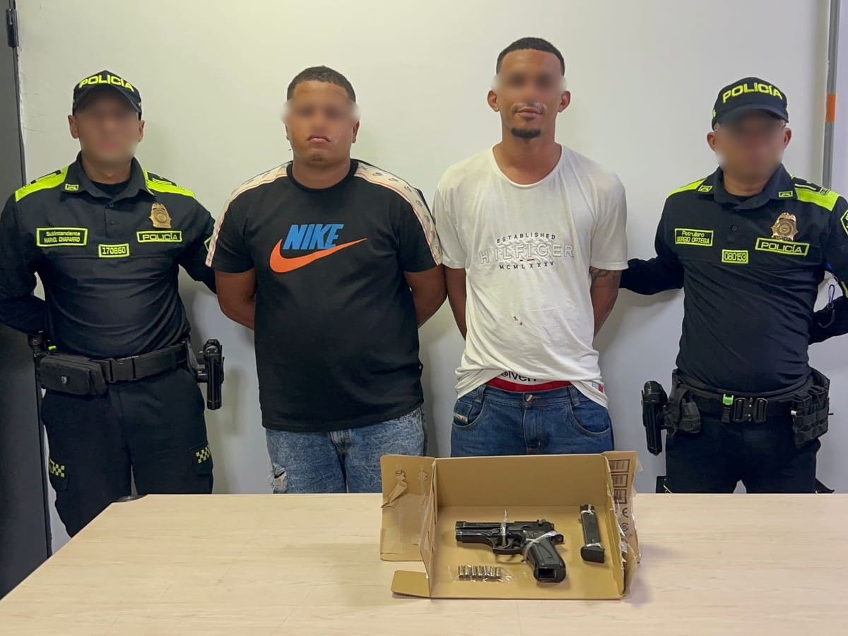 Policía frustra millonario robo de joyas en El Bosque y captura a dos delincuentes