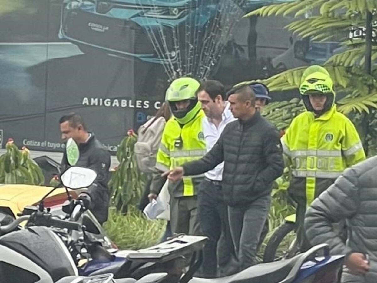 Policía de Manizales confirmó acompañamiento de Arturo Espejo a un hospital