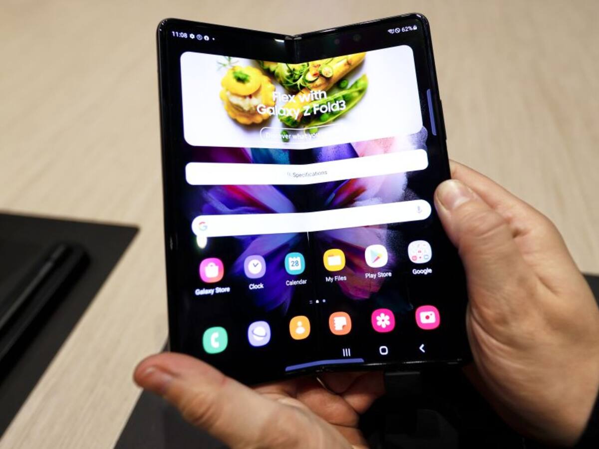 ¿Pensando en cambiar celular? Estos son los mitos de celulares plegables