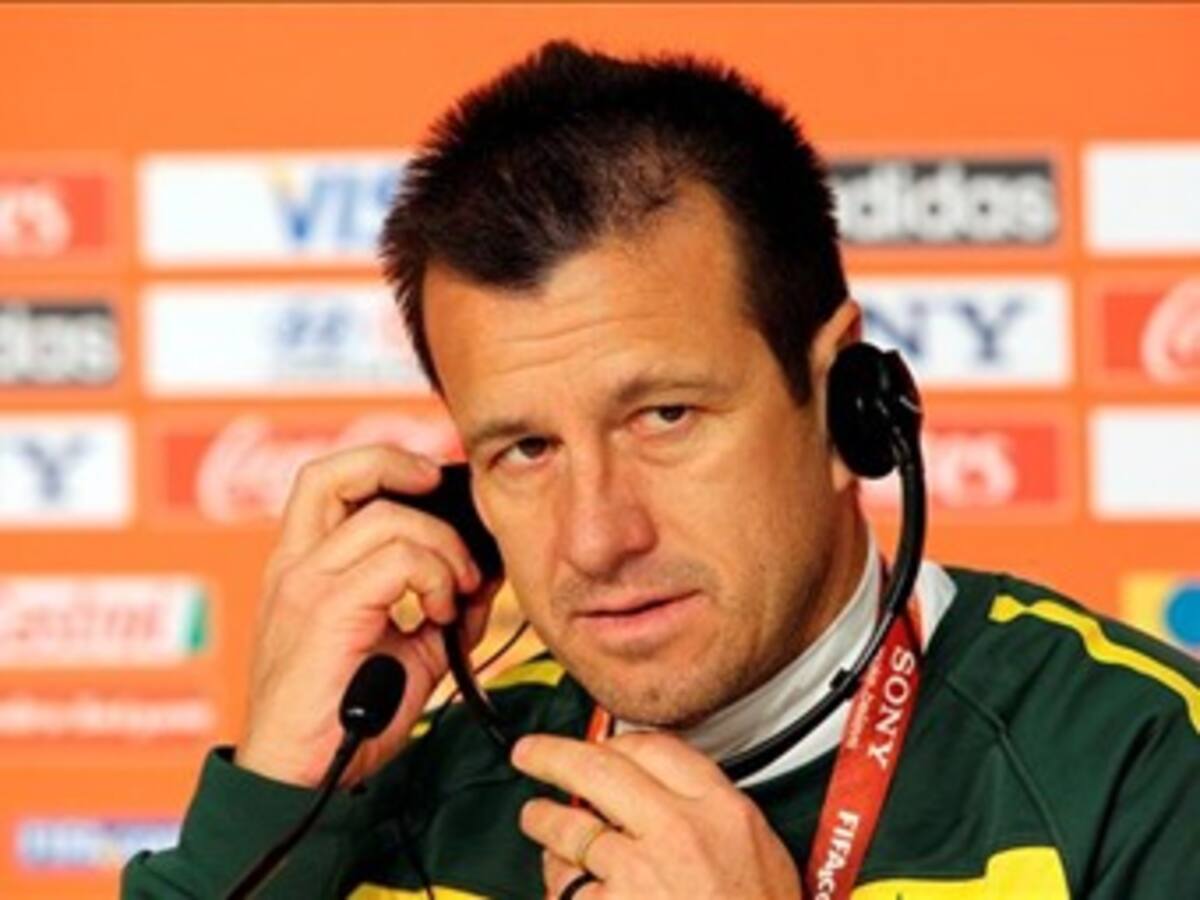 Dunga dice que Cruyff no paga porque recibe entradas gratis de la FIFA