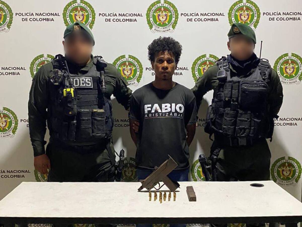 Capturado “el Jeison”, con una subametralladora y 25 cartuchos calibre 9 milímetros