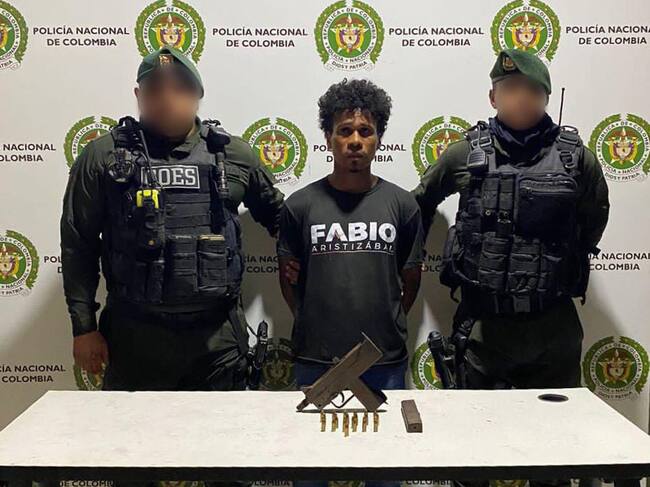 Capturado “el Jeison”, con una subametralladora y 25 cartuchos calibre 9 milímetros