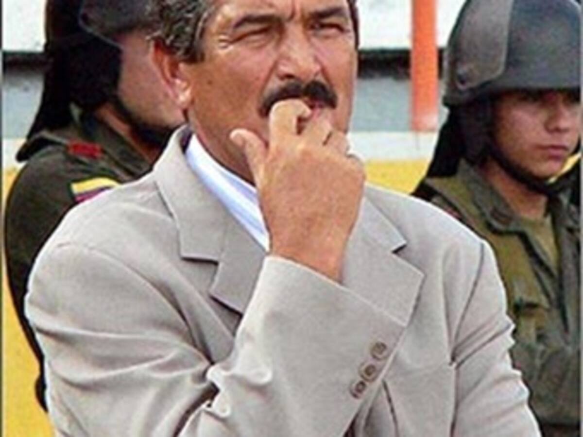 Dimayor aplica codigo de FIFA a Jorge Luis Pinto y le prohibe ingreso a estadios