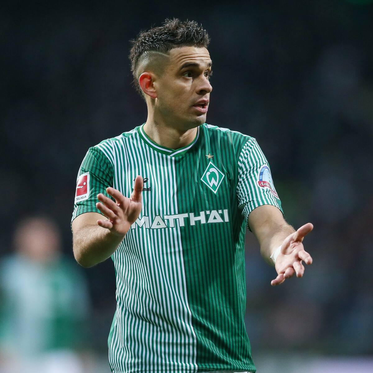 Werder Bremen, contundente sobre continuidad de Rafael Santos Borré