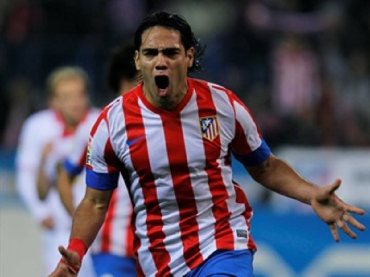 Radamel Falcao es elegido por los internautas como el centro delantero del equipo ideal