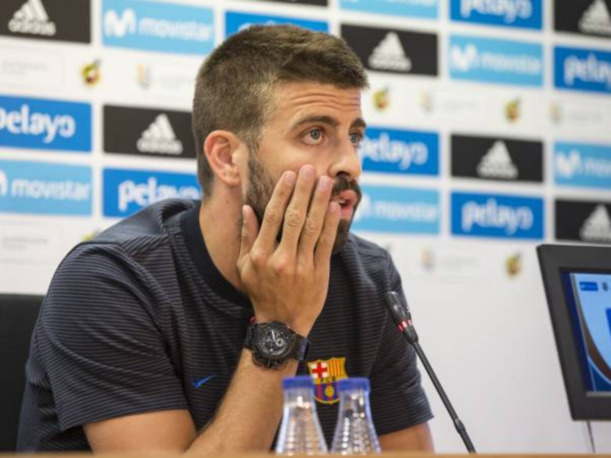 Piqué aclara rumores de su separación con una foto