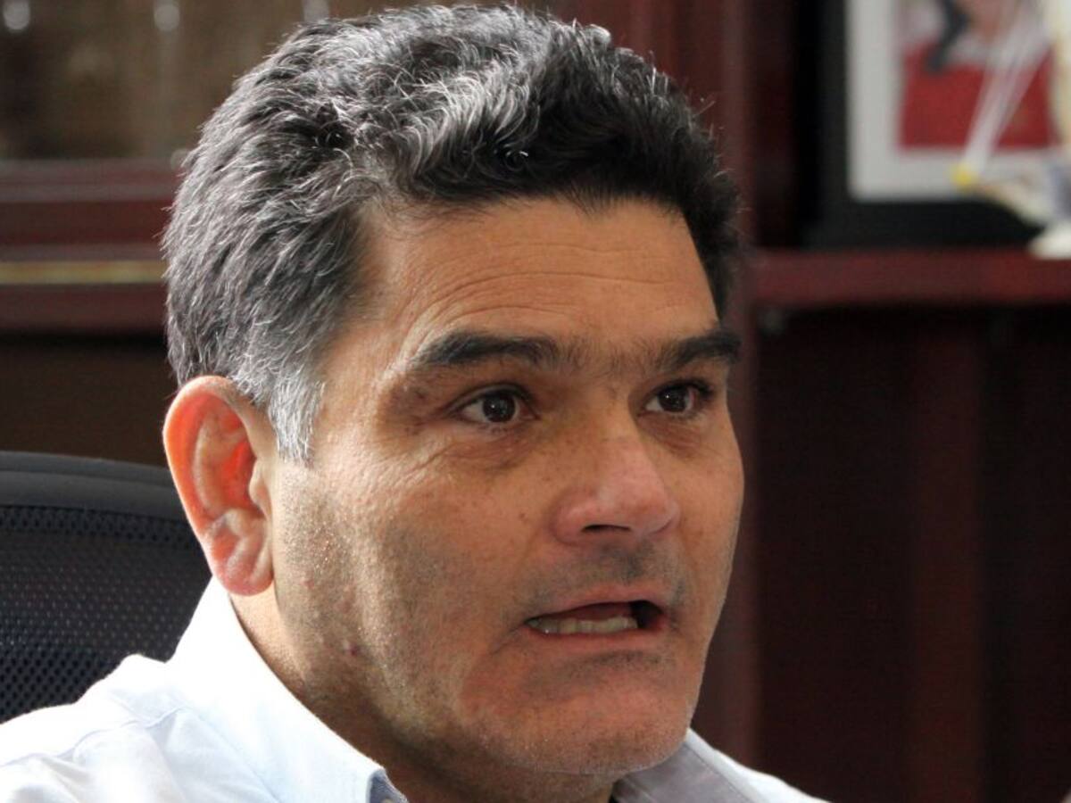 Secretario General del Senado se suma a la carrera por la Procuraduría