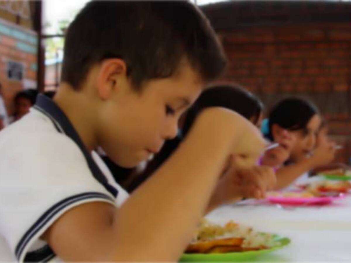 Cuestionada operación de Programas de Alimentación Escolar en Santander