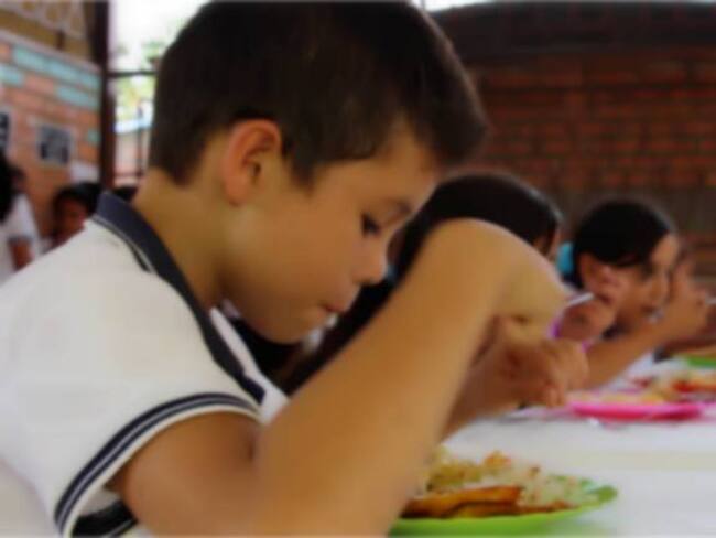 Cuestionada operación de Programas de Alimentación Escolar en Santander