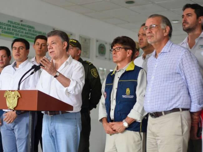 Santos ofrece todo el apoyo del Gobierno al nuevo gremio ganadero