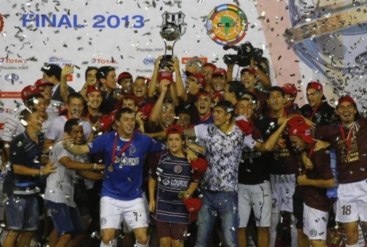 Lanús alcanzó su segundo título internacional, al derrotar a Ponte Preta en la final de Copa Sudamericana con marcador global 3-1. El 'granate' había sido campeón de la Copa Conmebol en 1996.