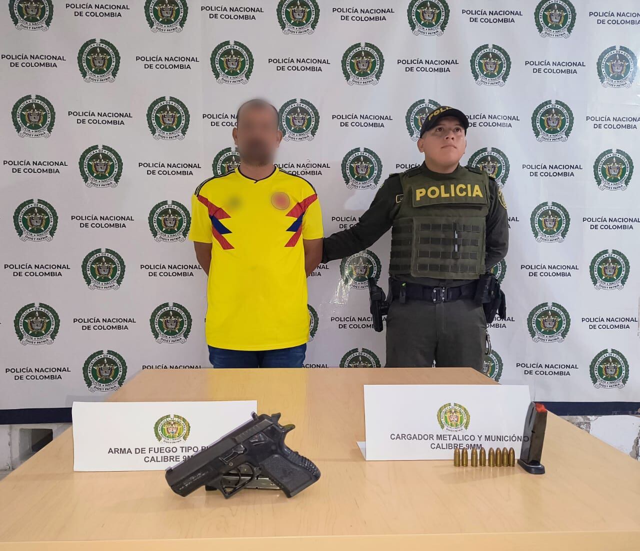 una pistola, marca Jericho, de fabricación israelí. Foto Policía Huila