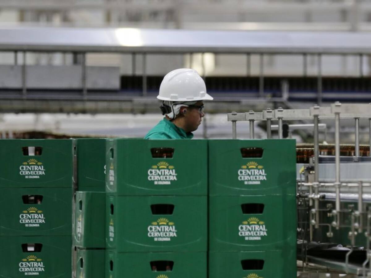 Empresarios lamentan el fallecimiento de Carlos Ardila Lülle