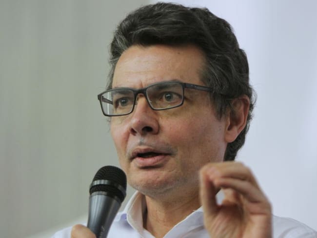 Gaviria renunciará este viernes a la rectoría de la Universidad de los ANDES