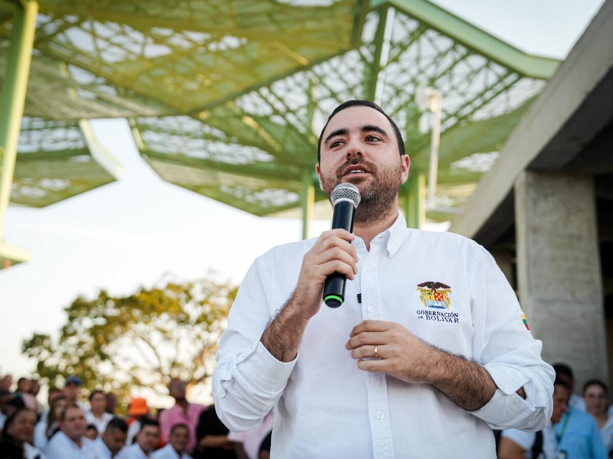 Gobernador Yamil Arana anuncia intervención de escenarios deportivos en Cartagena