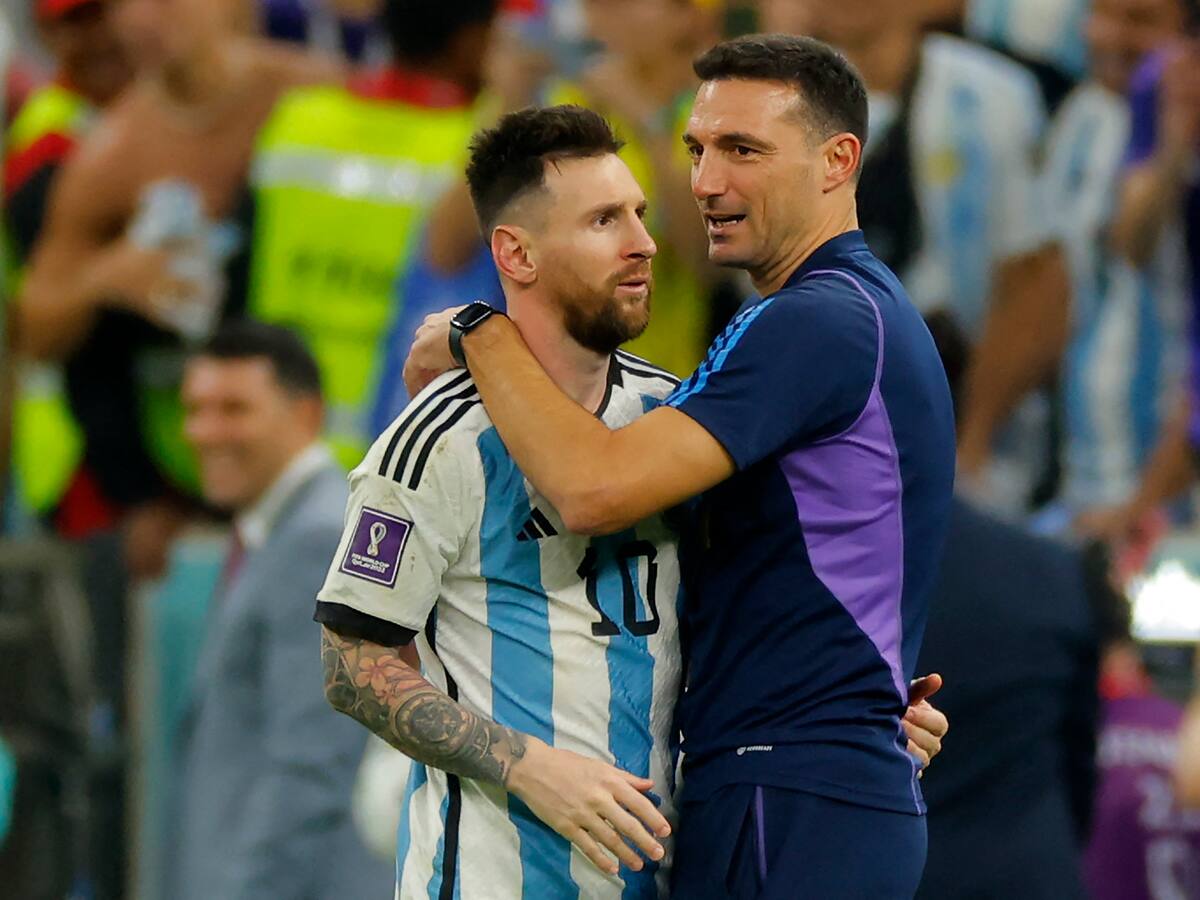 Lionel Scaloni deslizó que Lionel Messi tendría un Mundial más por jugar
