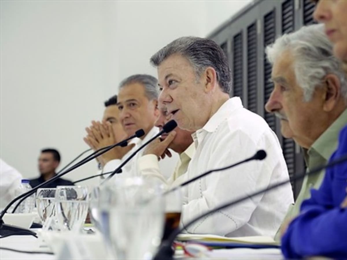 A los colombianos no nos va a quedar grande la paz: Santos