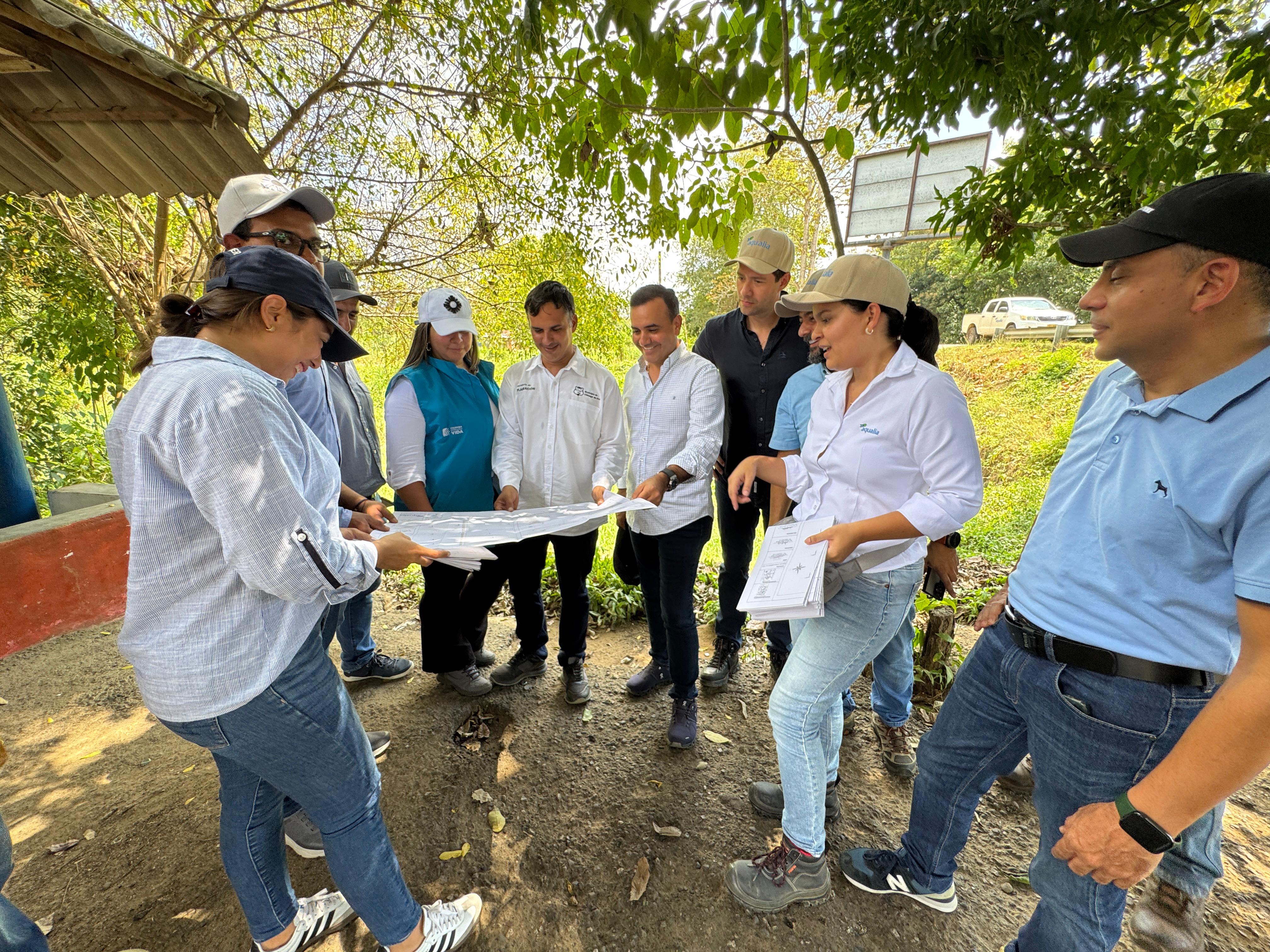 Visita del Ministerio de Vivienda al proyecto de optimización del acueducto de Ciénaga de Oro, Córdoba.