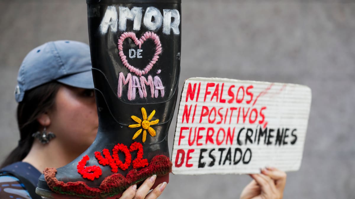 Sancionan a un abogado por no devolver 1.500 millones de pesos a víctimas de “Falsos Positivos”