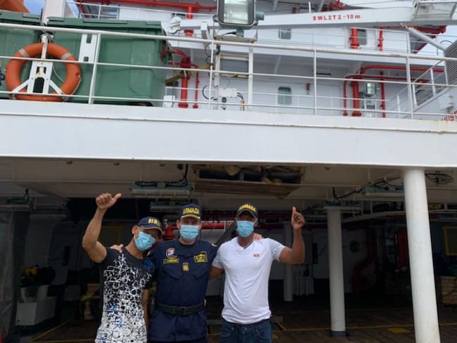 El rescate se realizó con el buque ARC “Caribe” mientras se encontraba cumpliendo operaciones de asistencia humanitaria