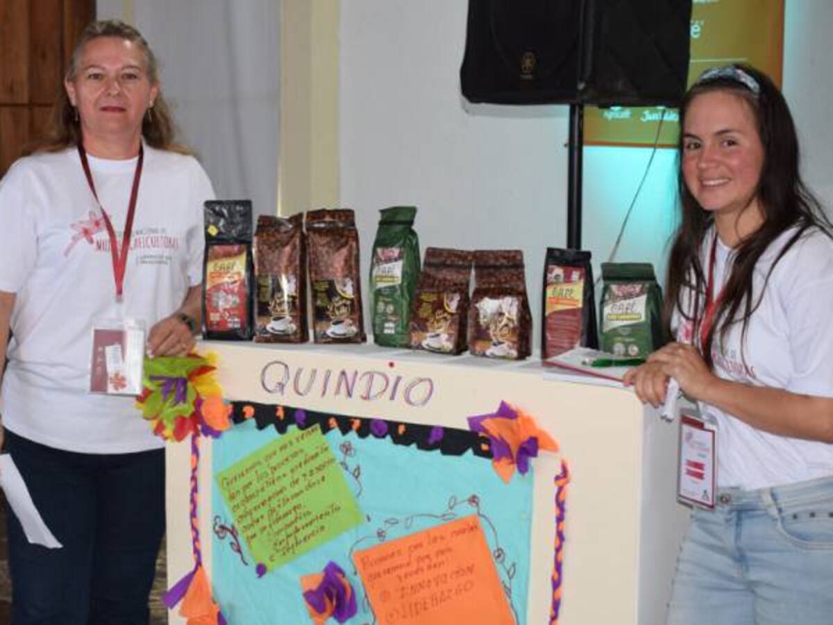 30% de propietarios cafeteros en Colombia son mujeres: Fedecafe