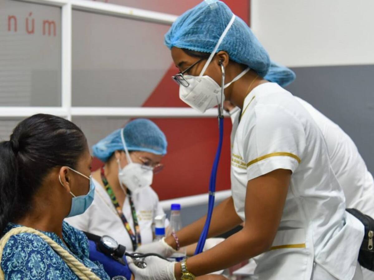 230 personas atendidas en jornada de atención a migrantes en Cartagena