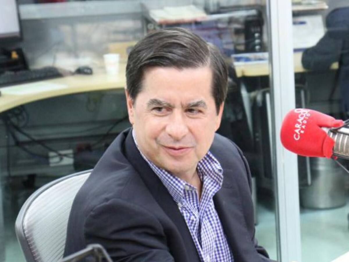 Ex ministro Cristo advierte sobre riesgos de revisar la JEP en el Congreso