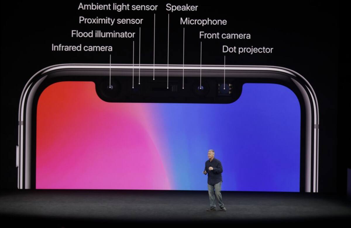 La batería del iPhone X dura dos horas más que la del iPhone 7, y cuenta con carga inalámbrica