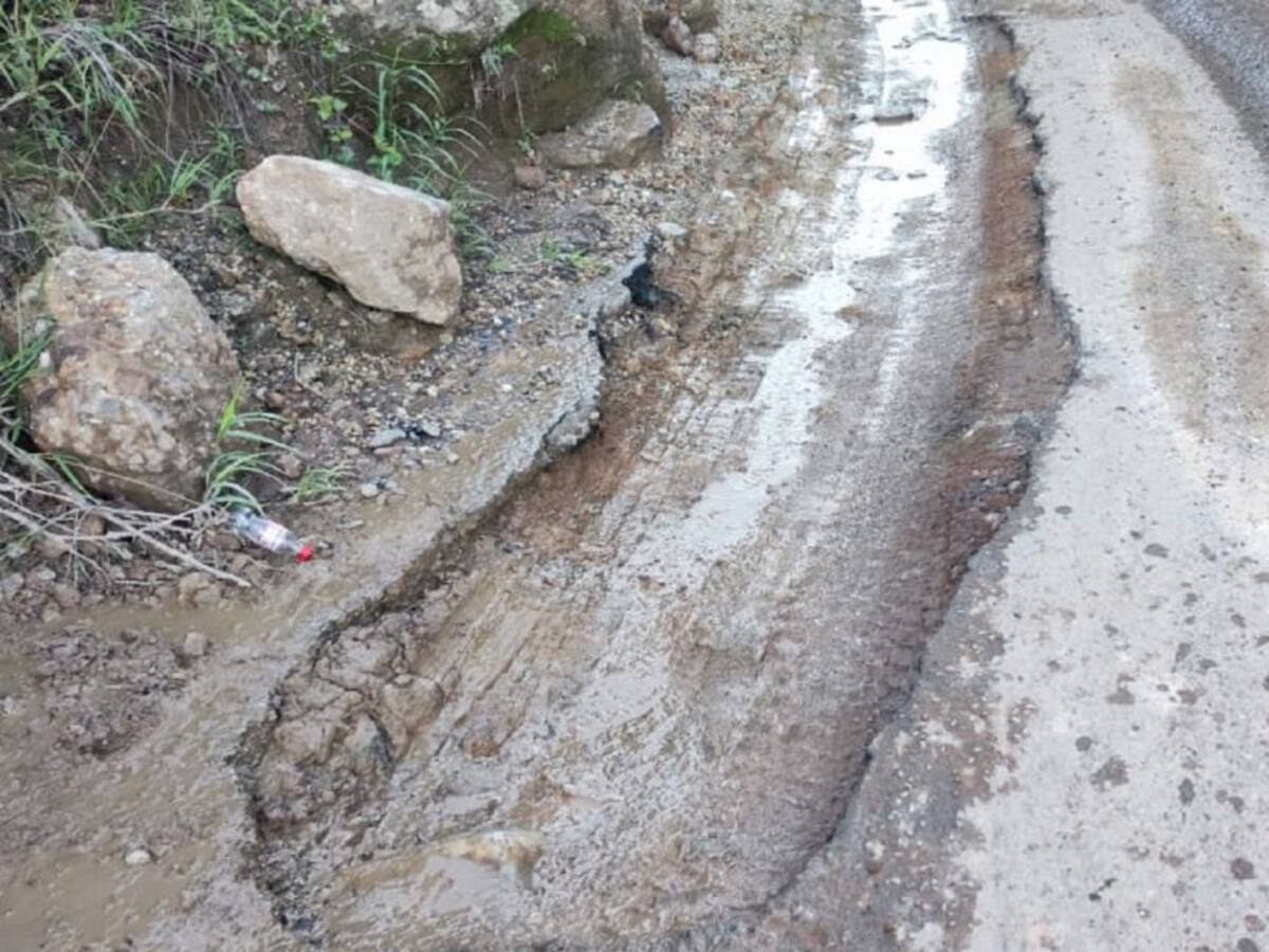 Un S.O.S por la vía Santa María, Huila